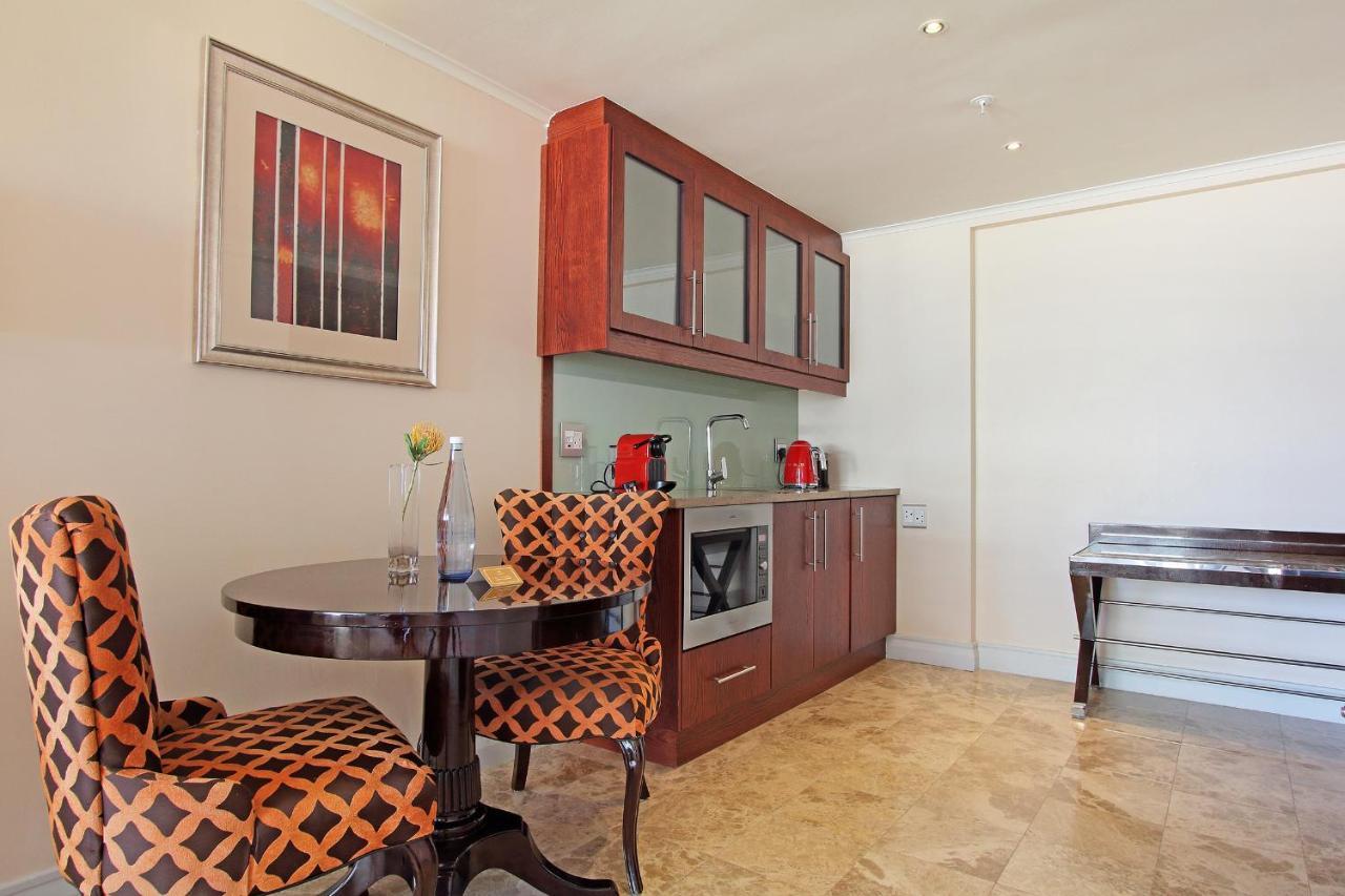 Taj Hotel Cape Town - Luxury 5 Star Suites - Very Spacious With Kitchenette, Lions Head Views Dış mekan fotoğraf